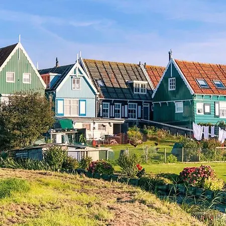 Warm Winter Houseboat Tomio Near Amsterdam