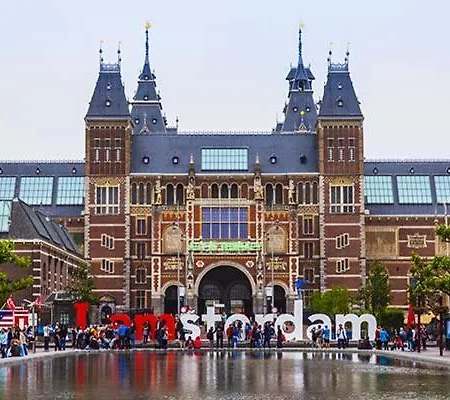 Ботель Houseboat Tomio Near Amsterdam